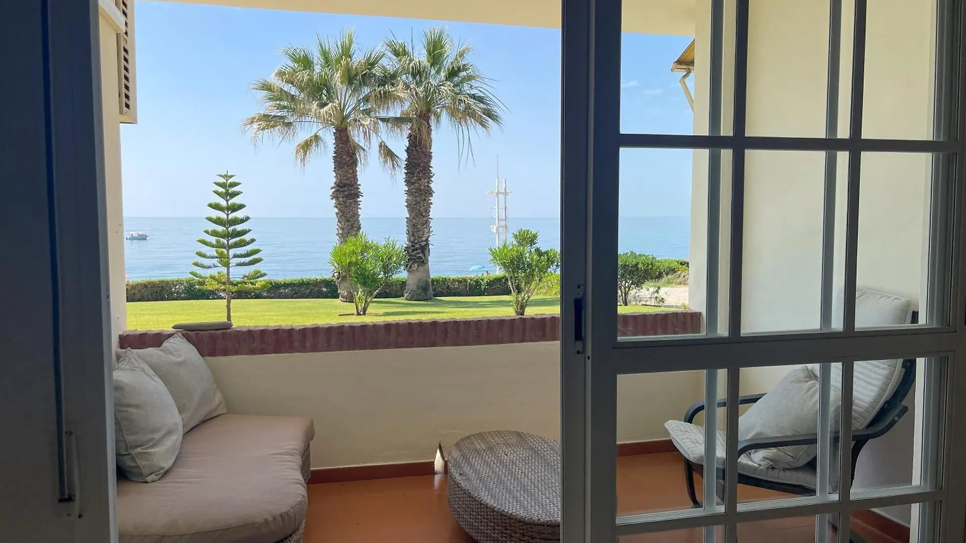 Casa Del Sol Primera Linea Torrox